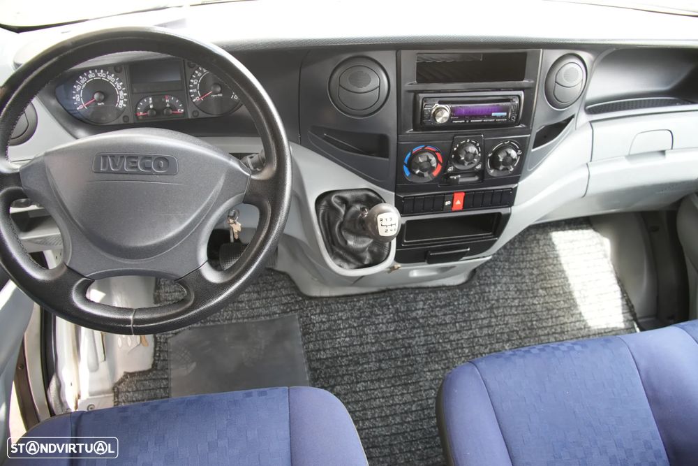 Iveco Daily 35C15 3.0td 150cv Longa - 10
