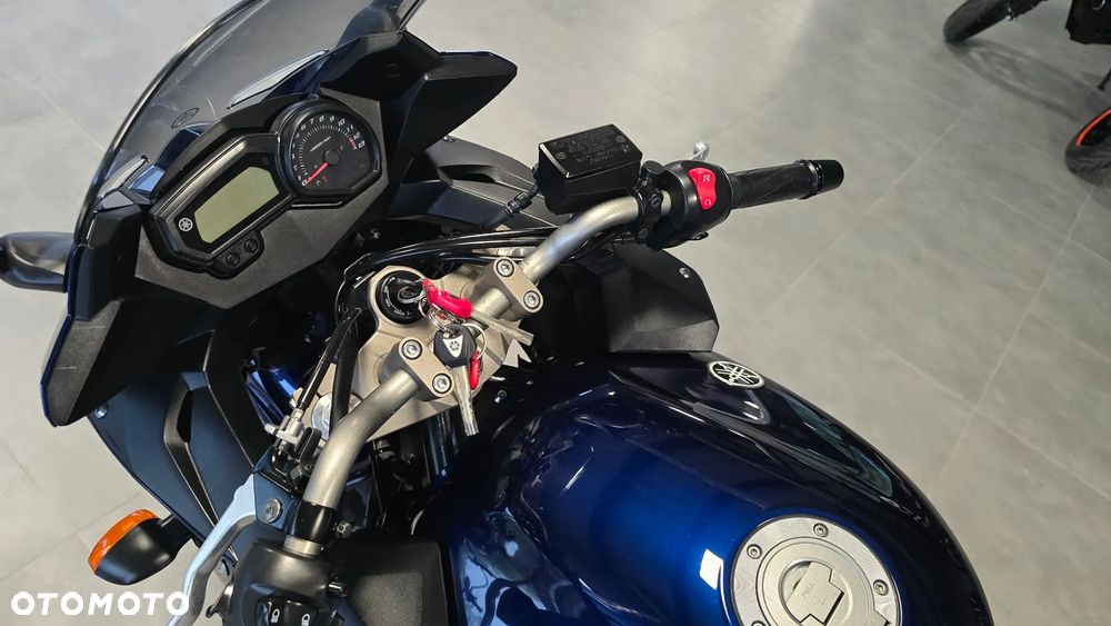 Yamaha XJ - 13