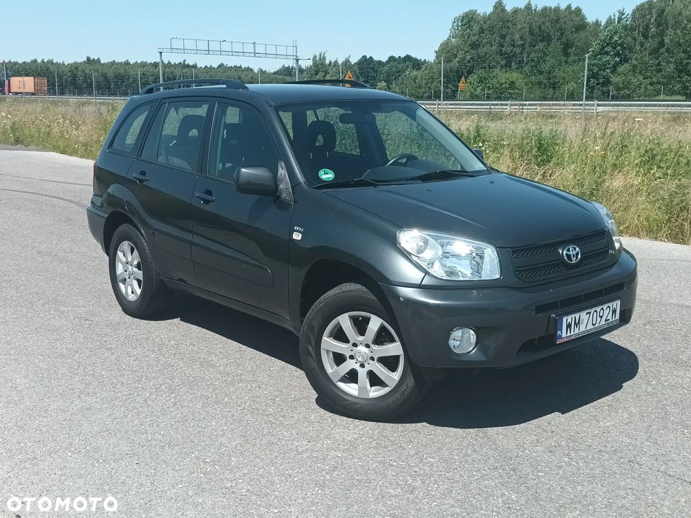 Toyota RAV4 1.8 VVT-i Terra 2WD