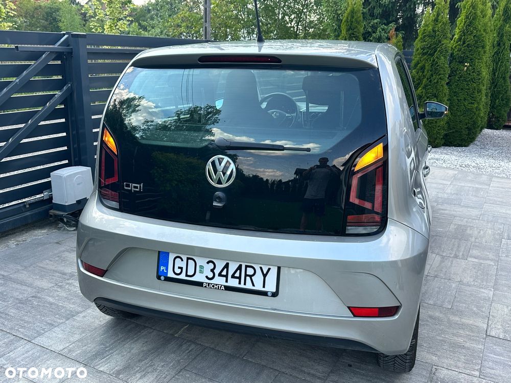 Volkswagen up! 1.0 high - 5