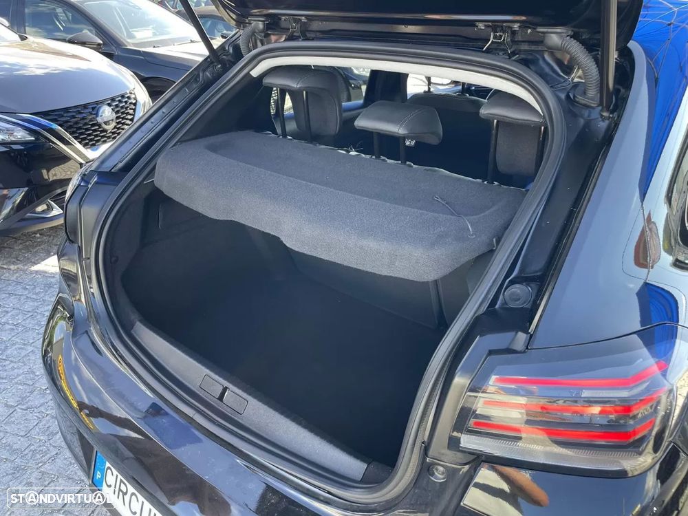 Peugeot 208 1.2 PureTech Allure - 28