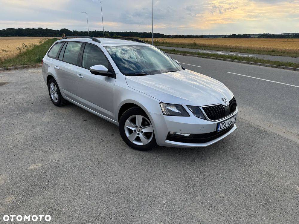 Skoda Octavia 1.6 TDI Ambition - 2