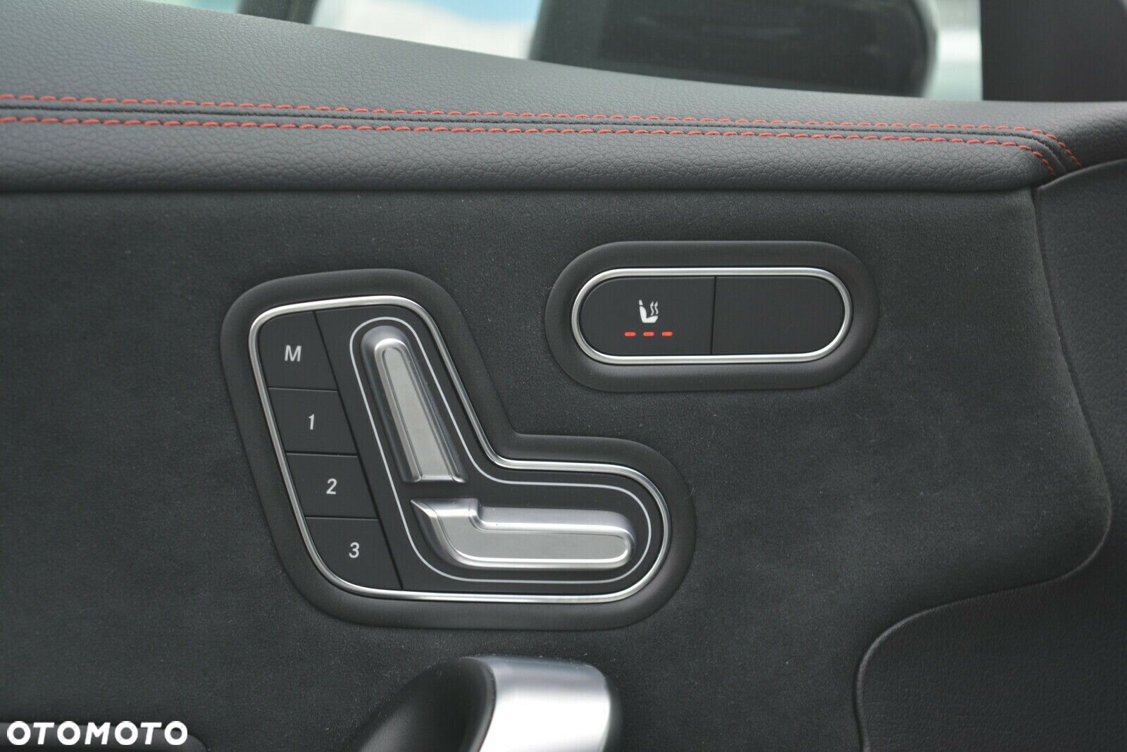 Mercedes-Benz CLA 200 AMG Line 7G-DCT - 14