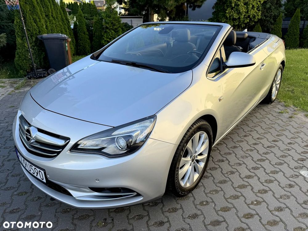Opel Cascada - 2