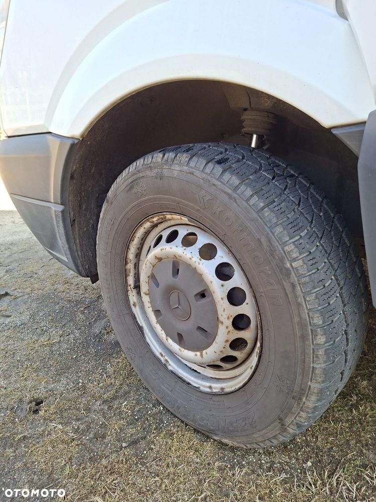 Mercedes-Benz SPRINTER - 16