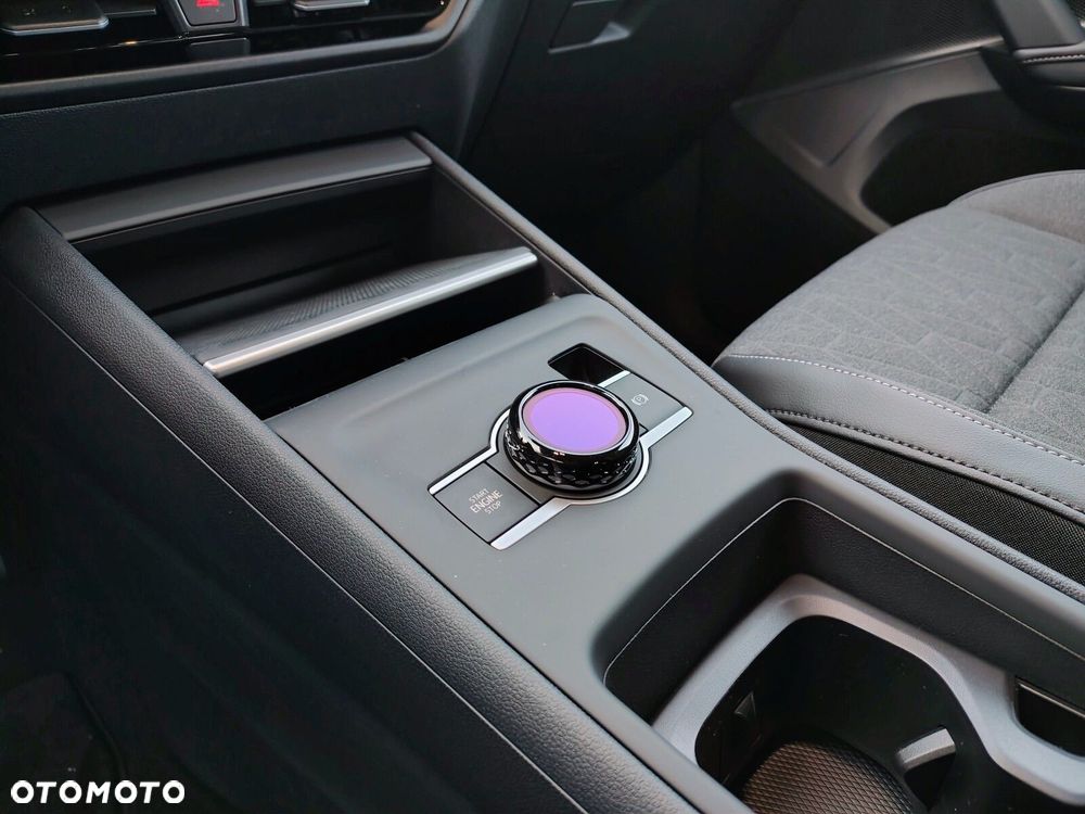 Volkswagen Tiguan - 16