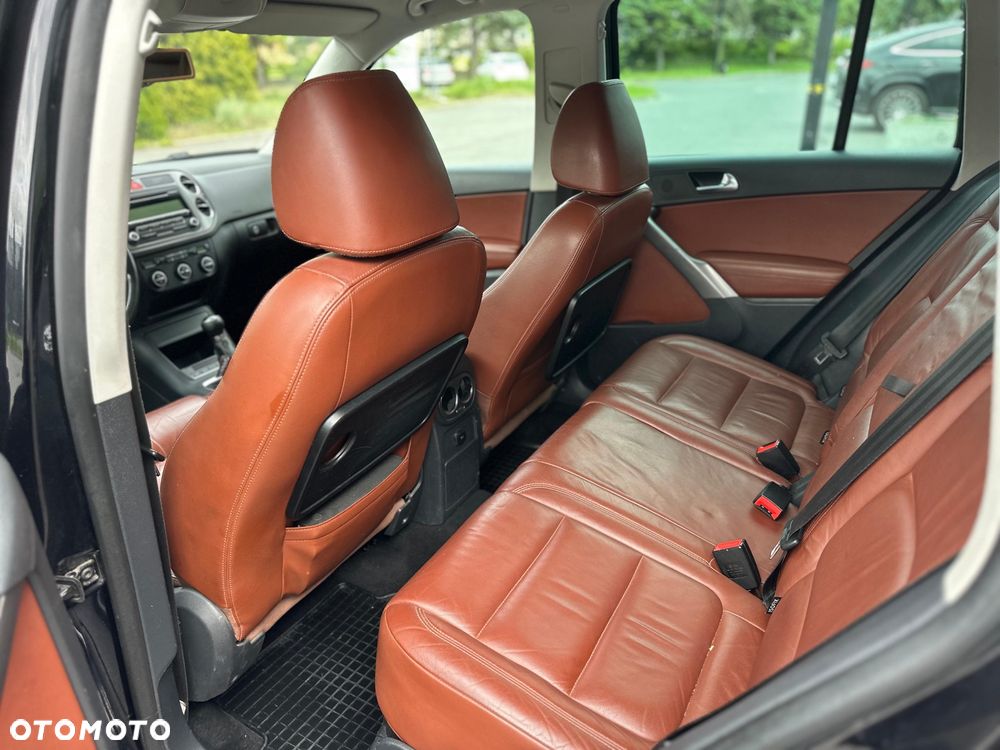 Volkswagen Tiguan - 13