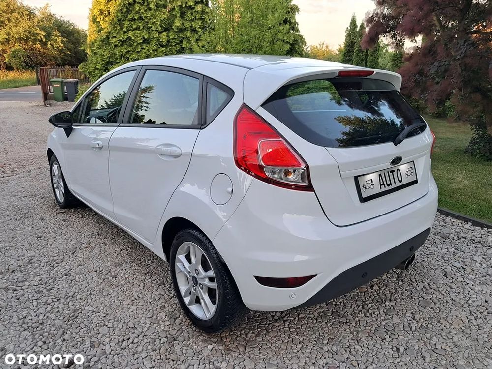 Ford Fiesta 1.25 Celebration - 5