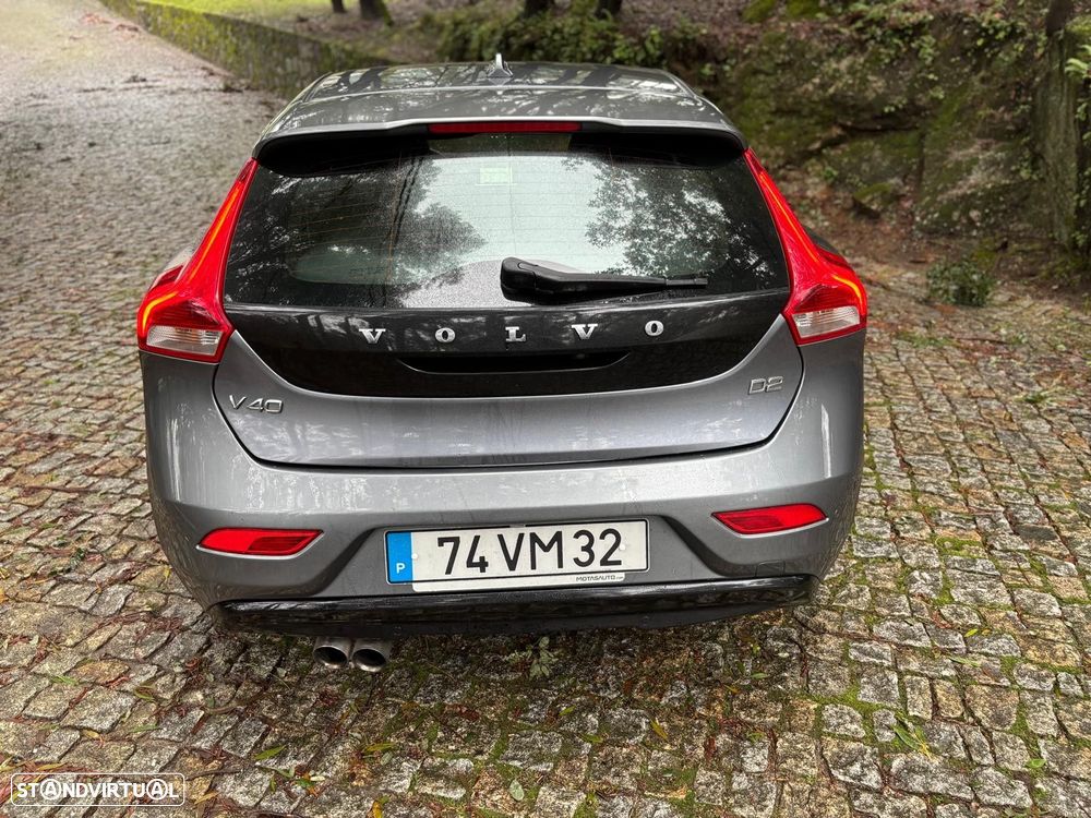 Volvo V40 - 5