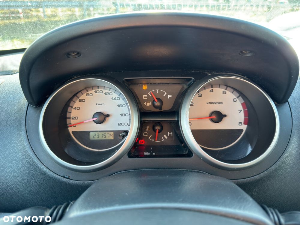 Suzuki Ignis 1.5 Four Grip Club 4 Seasons - 28