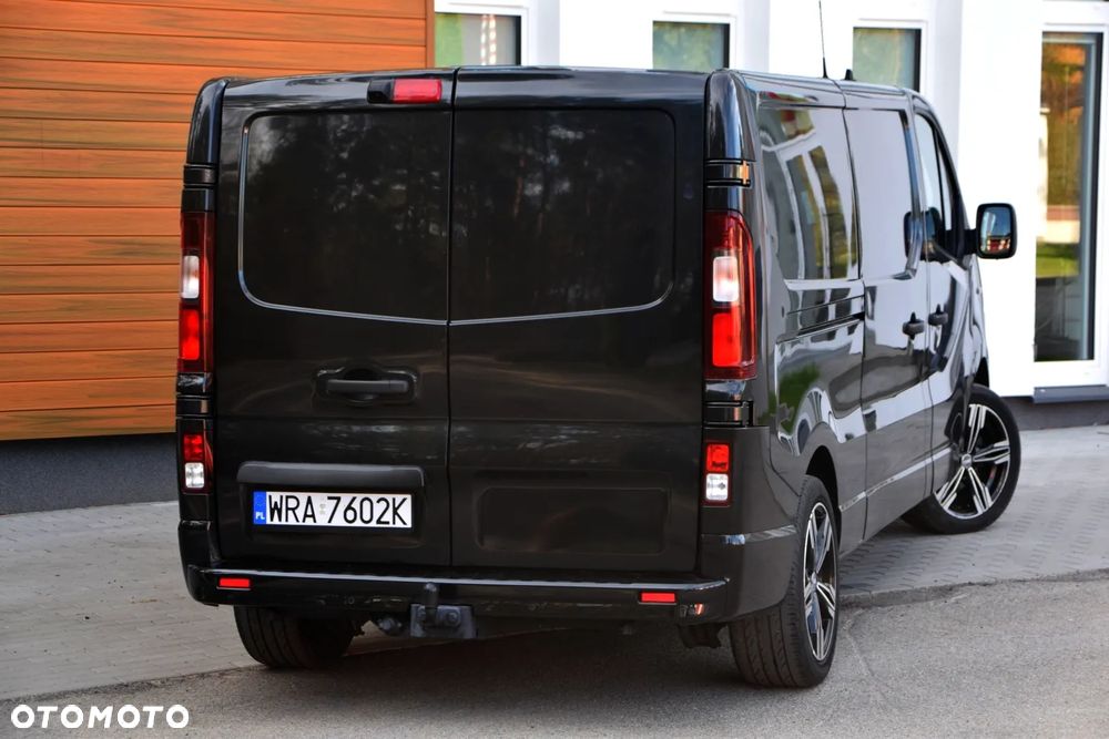 Opel Vivaro - 11