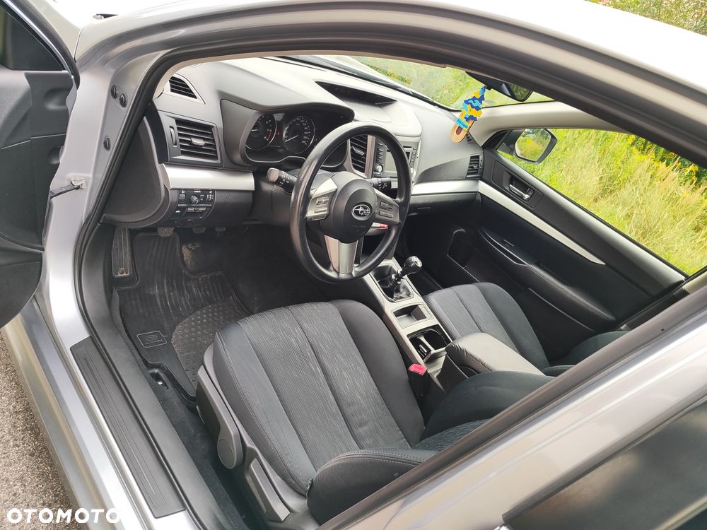 Subaru Legacy - 5