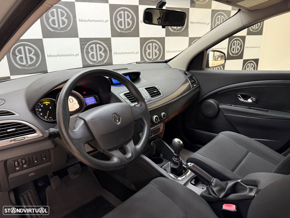 Renault Mégane 1.5 dCi Dynamique CO2 Champion - 6