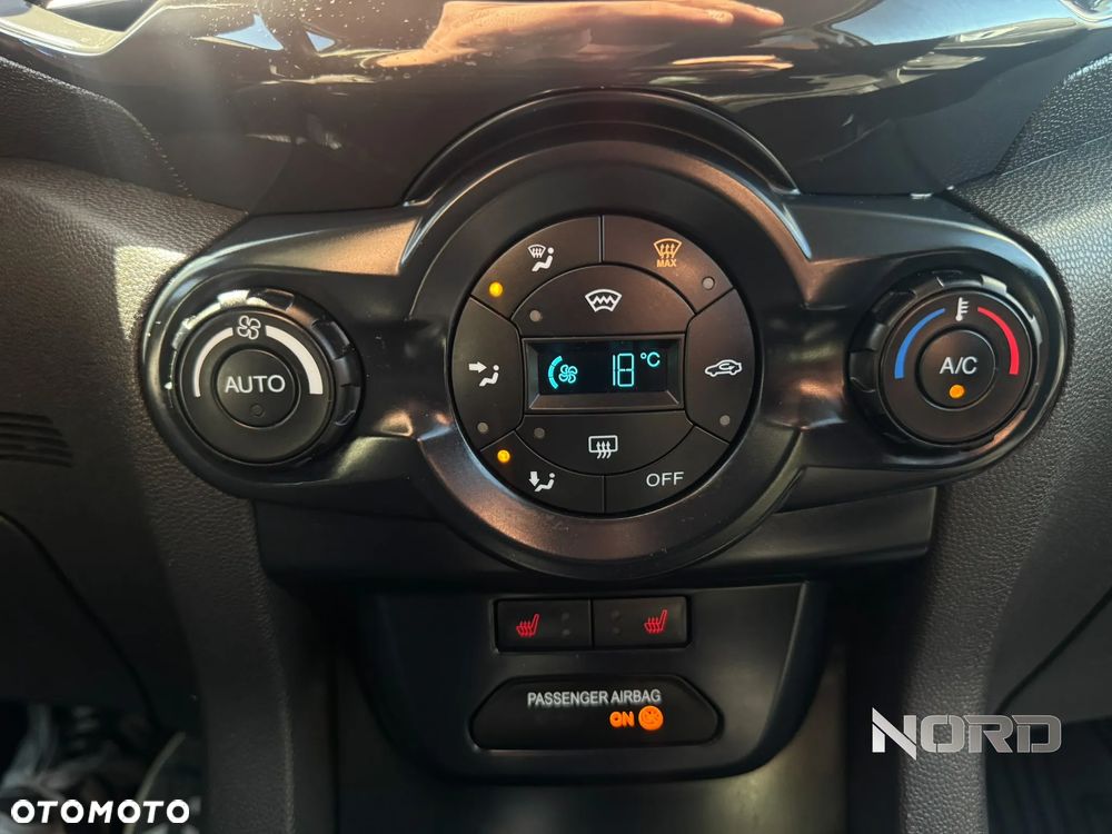 Ford EcoSport 1.0 EcoBoost TITANIUM - 23