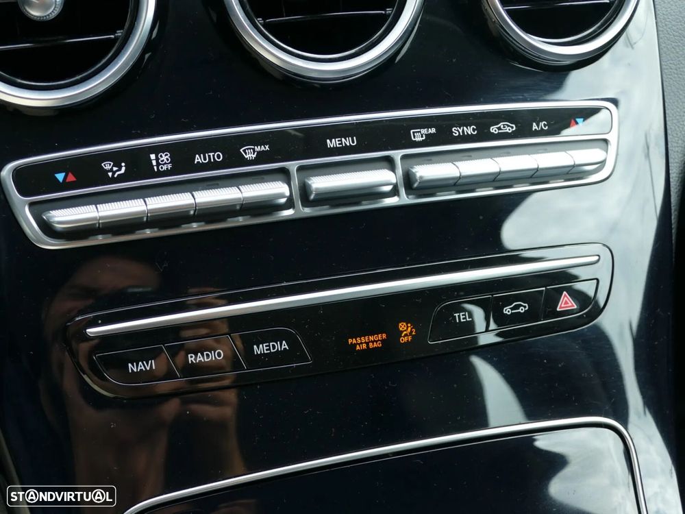 Mercedes-Benz C 200 - 21