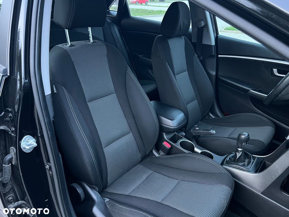 Hyundai i30 1.4 CRDi Trend - 7