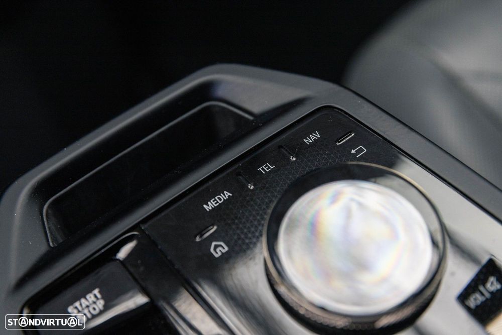 BMW iX xDrive 40 - 45