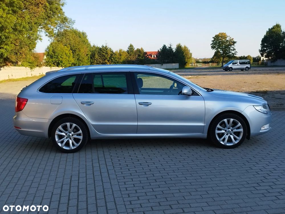 Skoda Superb 2.0 TDI Family - 3