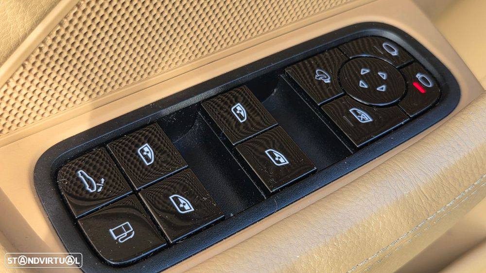 Porsche Panamera Sport Turismo 4 E-Hybrid Platinum Edition - 33