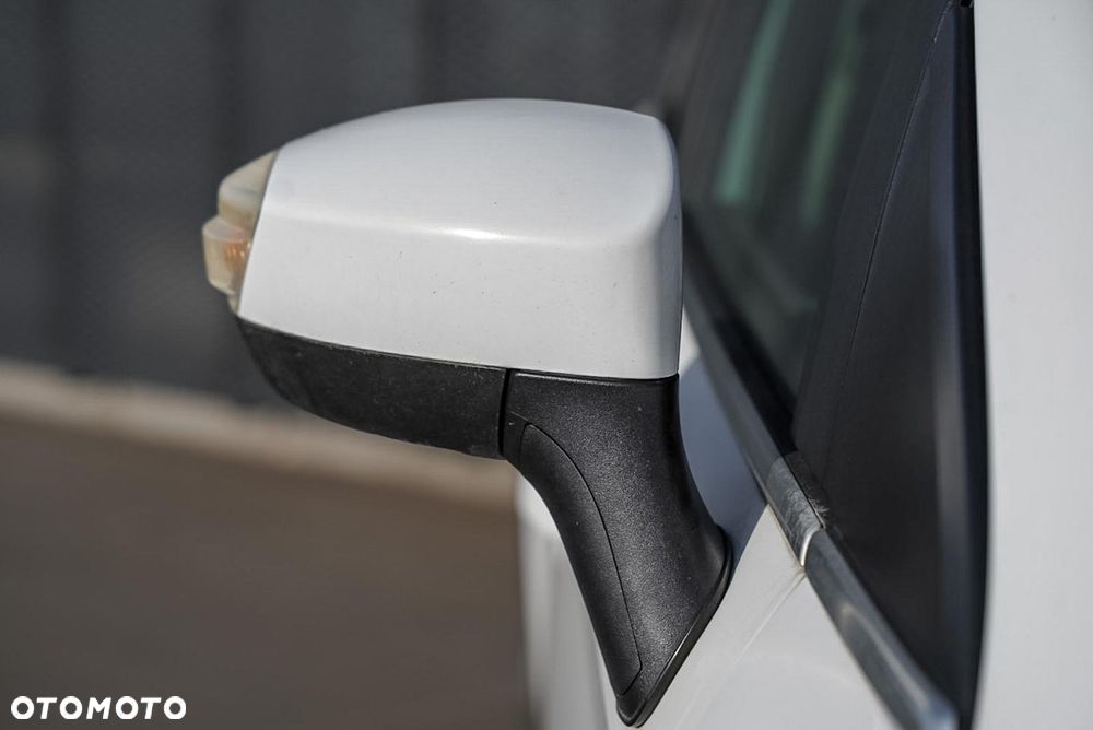 Ford Kuga 2.0 TDCi Titanium - 6