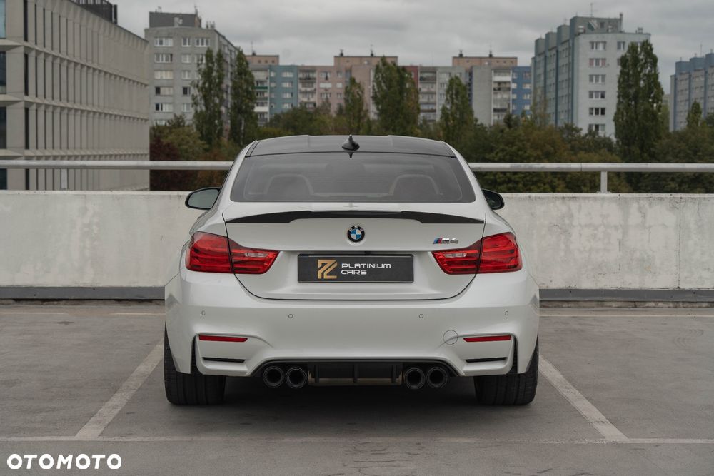 BMW M4 DKG - 4