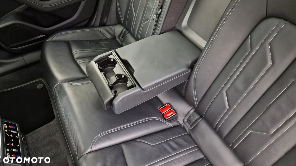 Audi A6 Avant 40 TDI S tronic S line - 22
