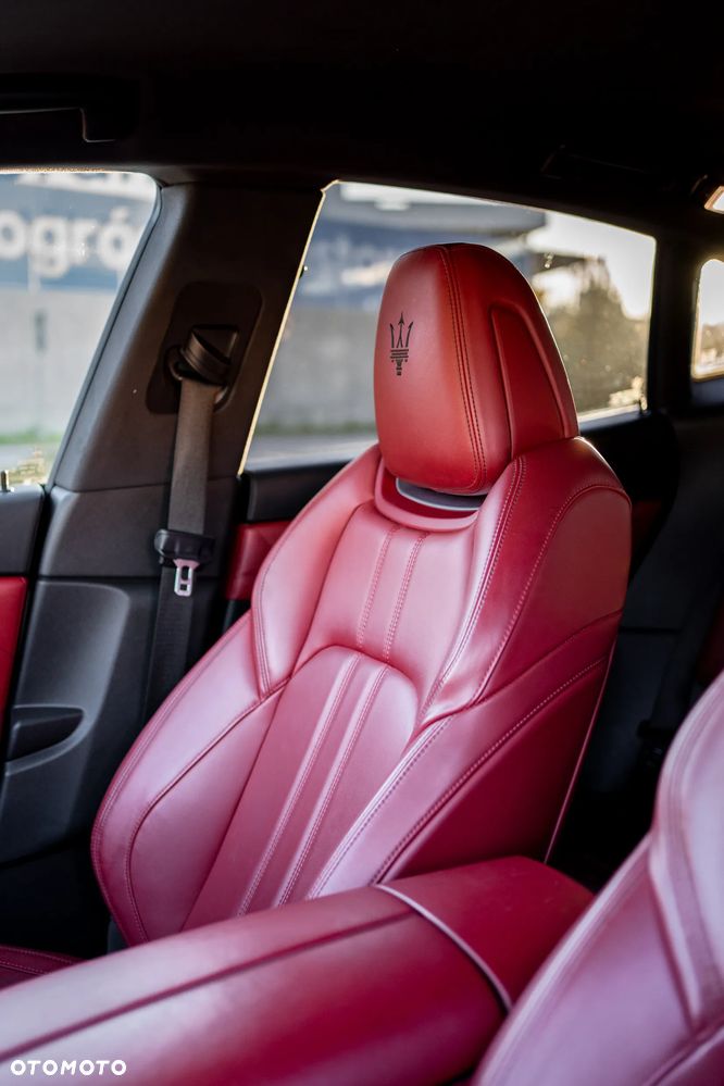 Maserati Levante - 10