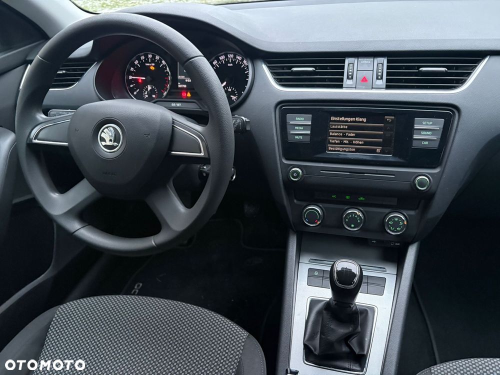 Skoda Octavia - 12