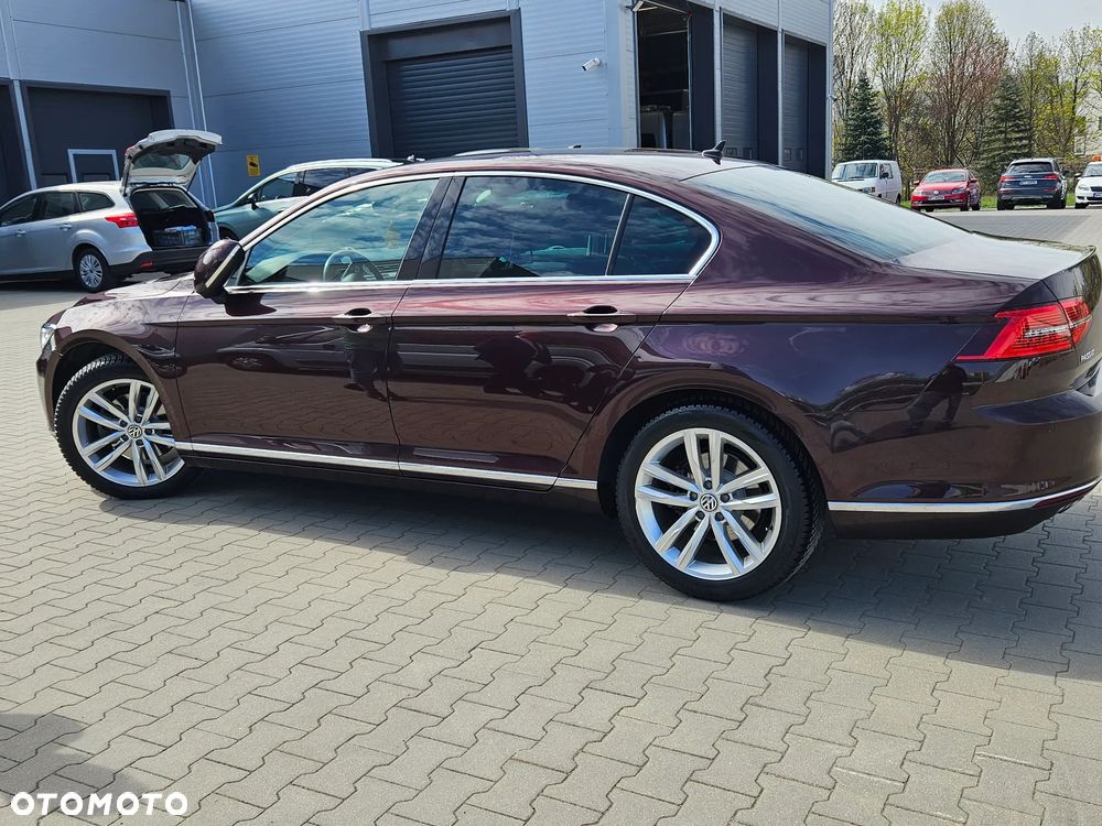 Volkswagen Passat - 6