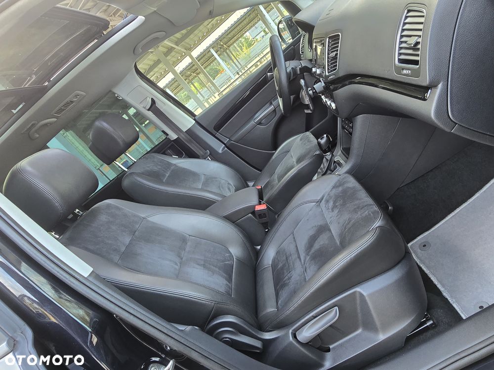 Seat Alhambra 2.0 TDI Xcellence DSG - 21