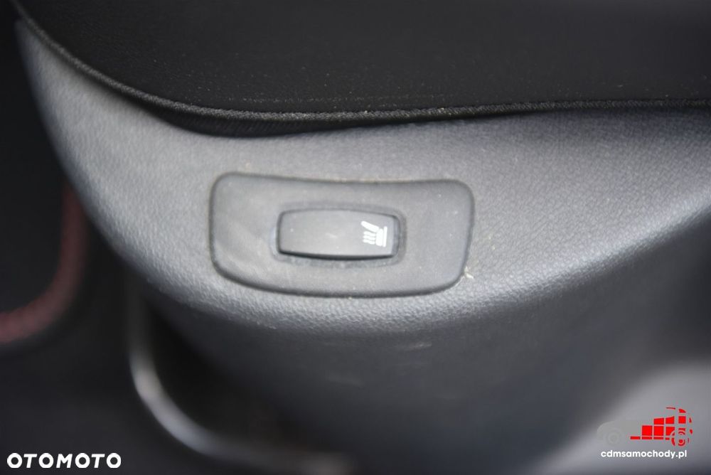 Renault Clio TCe 220 EDC R.S Trophy - 22