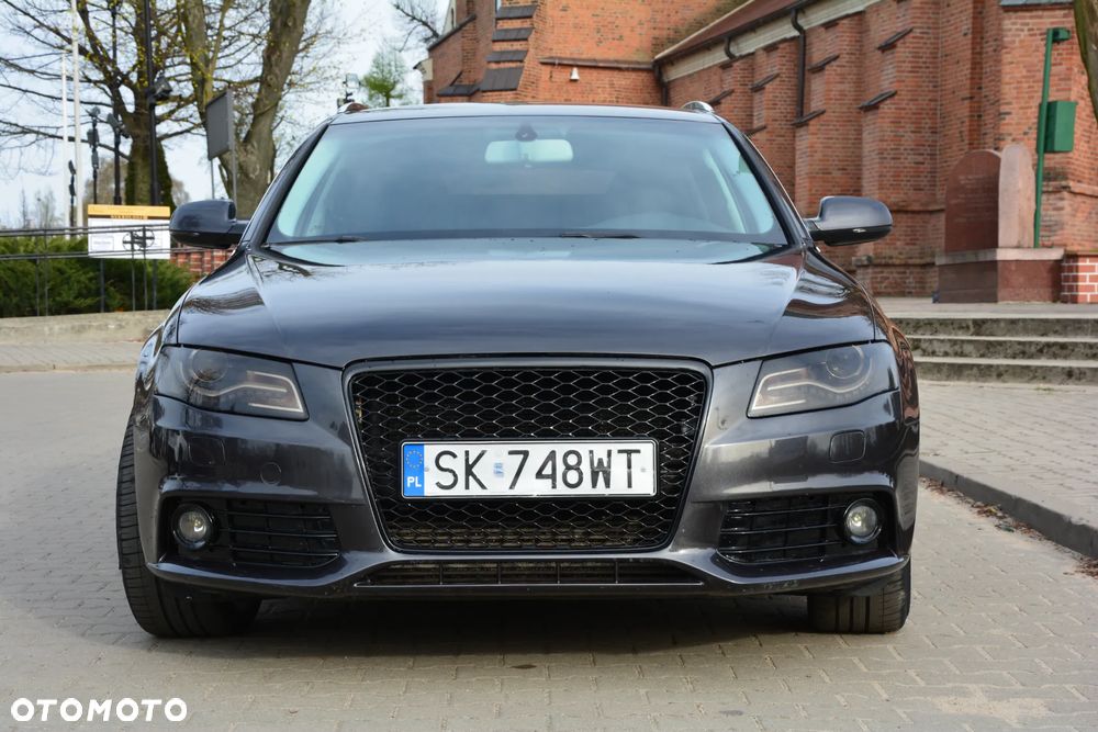 Audi A4 Avant 2.0 TFSI Attraction - 1