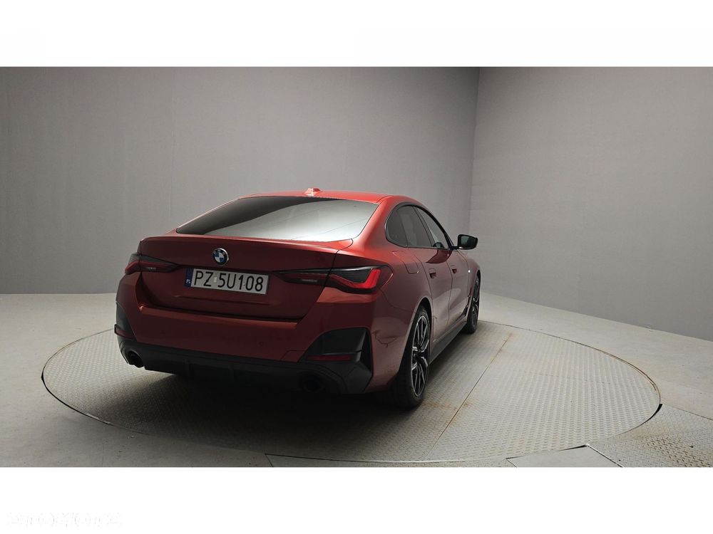 BMW Seria 4 2024 photo 5