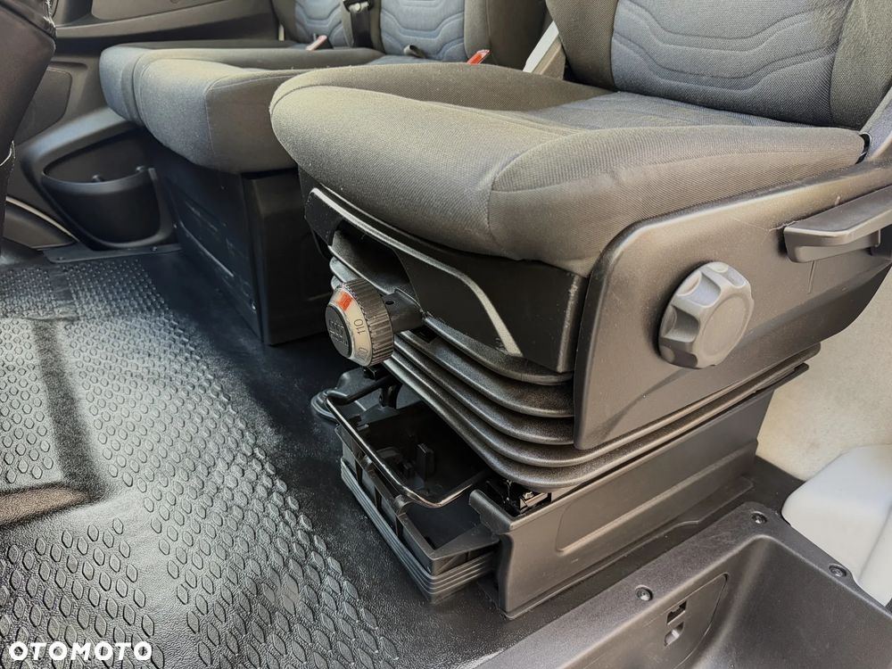 Iveco Daily L4H2 HI-MATIC - 25