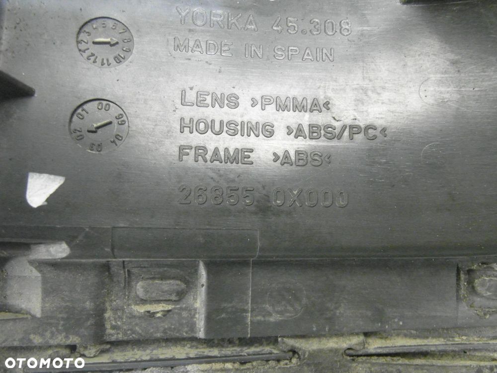 LAMPA LEWA TYLNA NISSAN TERRANO II (R20) 268550X000 - 8
