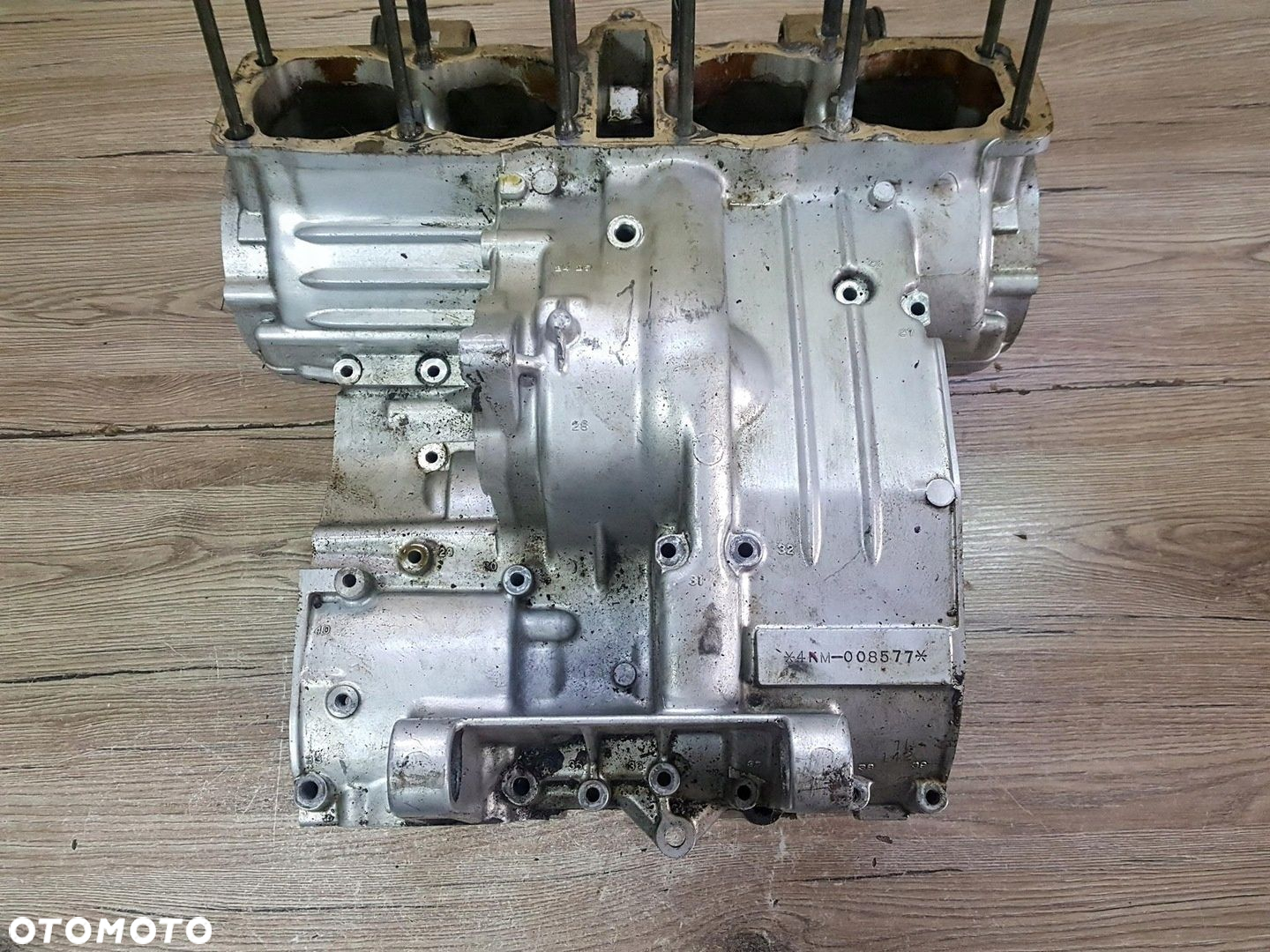 YAMAHA XJ 900 4KM KARTER GÓRNY DOLNY BLOK SILNIKA - 7