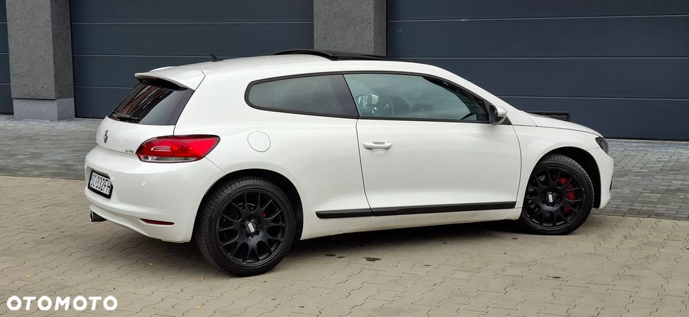 Volkswagen Scirocco 2.0 TDI Match - 12