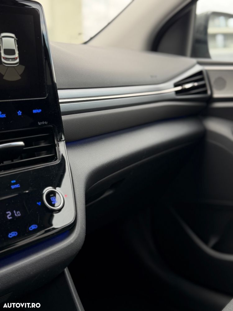 Hyundai IONIQ 1.6 141CP Exclusive - 11