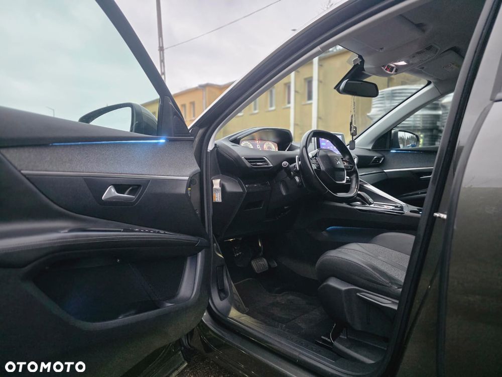 Peugeot 3008 1.6 BlueHDi Active S&S EAT6 - 16