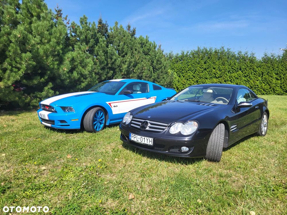 Mercedes-Benz SL - 1