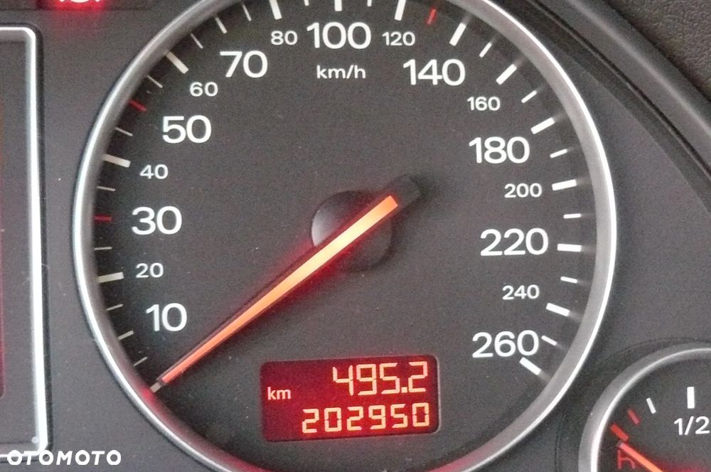Audi A4 Avant - 22