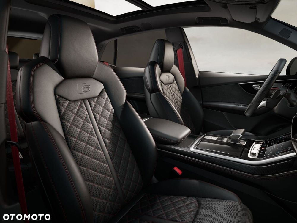 Audi SQ8 - 8