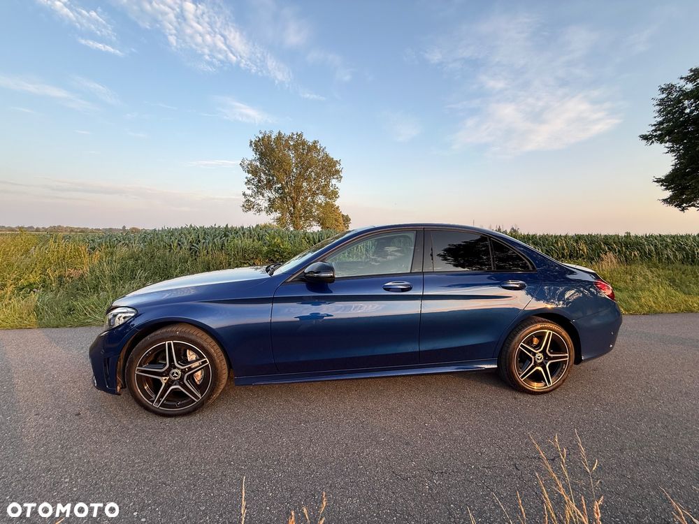 Mercedes-Benz Klasa C 200 4MATIC 9G-TRONIC - 17
