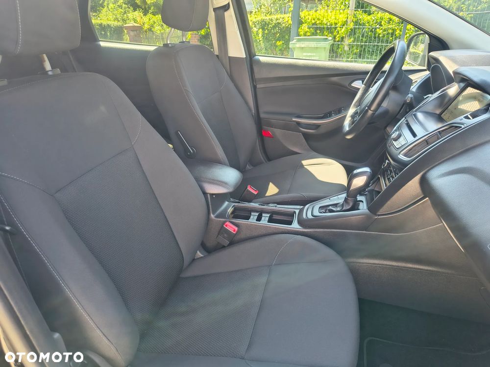 Ford Focus 1.0 EcoBoost Start-Stopp-System Business Edition - 19