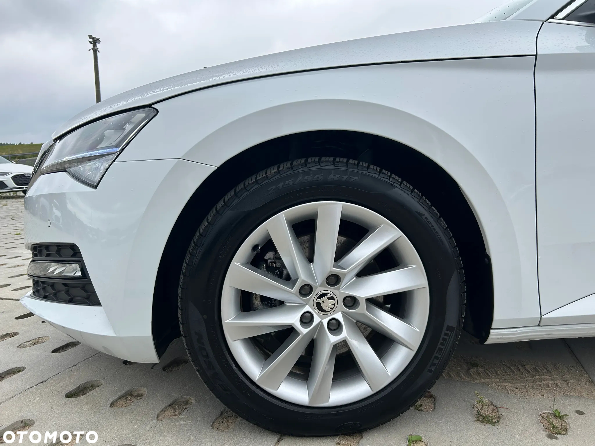 Skoda Superb 1.5 TSI Ambition DSG - 9