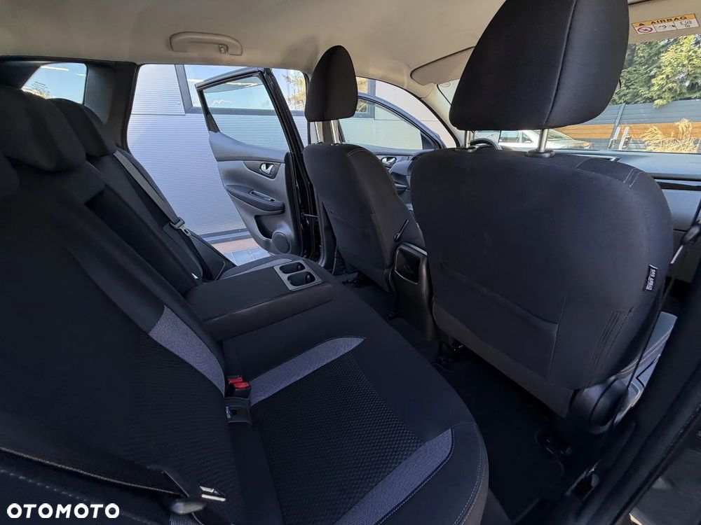 Nissan Qashqai 1.6 DCi N-Connecta Xtronic - 18
