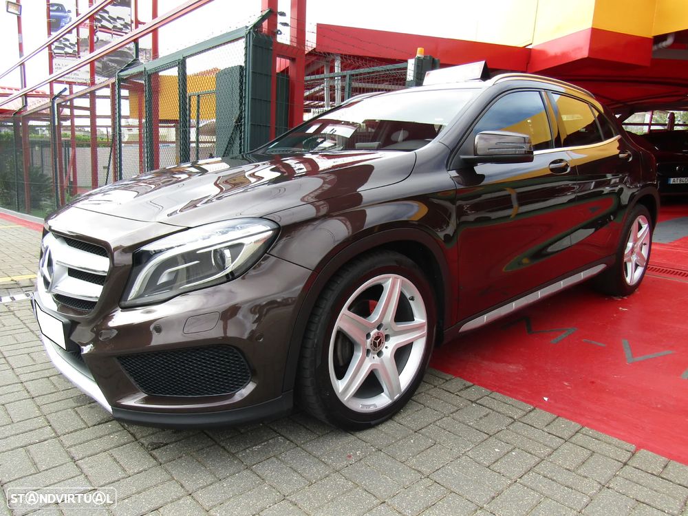 Mercedes-Benz GLA 180 (CDI) d 7G-DCT AMG Line - 31
