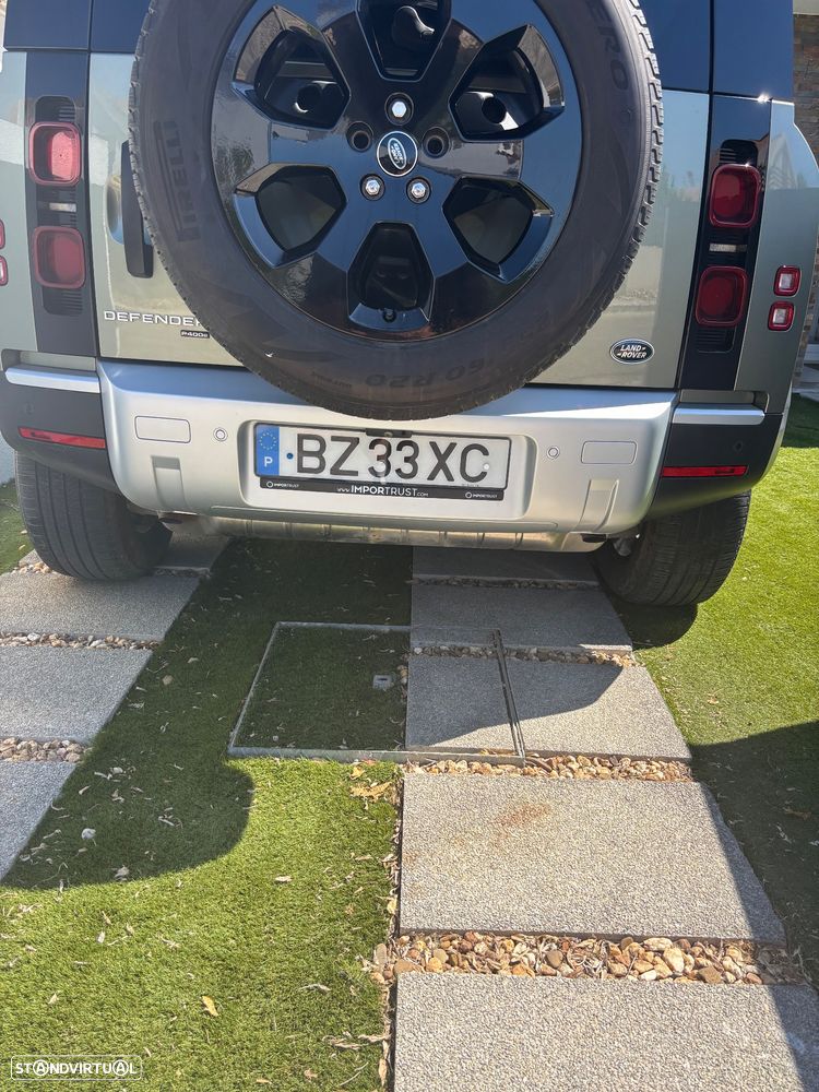 Land Rover Defender - 11