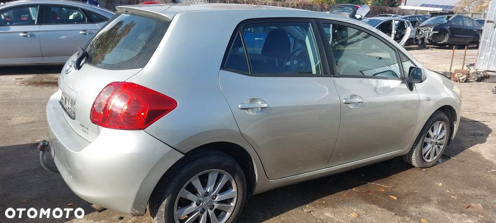 TOYOTA  Auris 1C0 błotnik lewy tył - 6