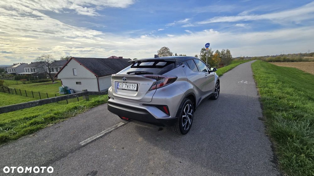 Toyota C-HR - 8